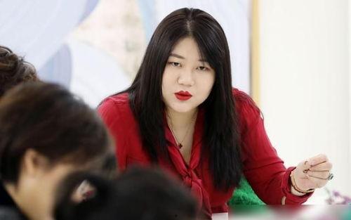 娱乐吃瓜君邢菲,娱乐吃瓜界的“瓜王”，揭秘娱乐圈幕后故事